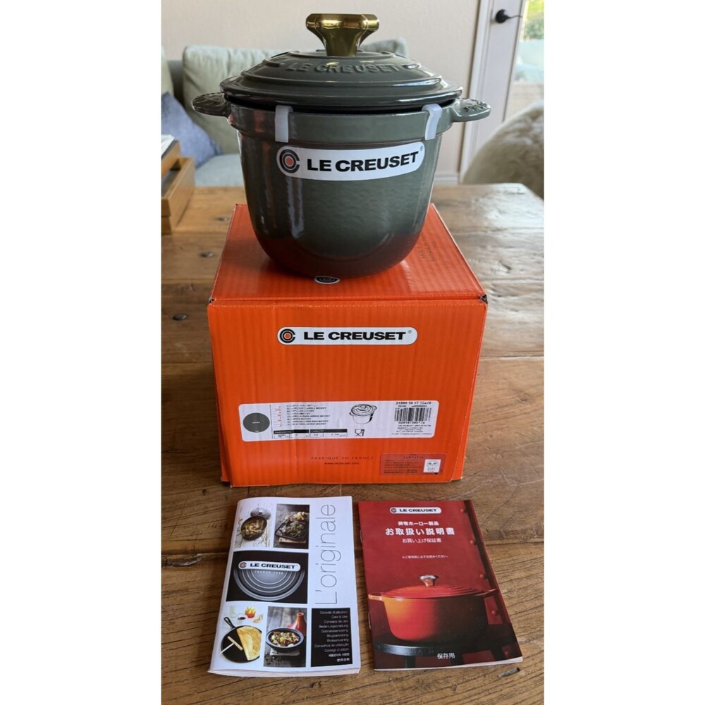Le Creuset Disney Fantasia Cocotte Every Rice Pot 18cm Thyme Star Gold Knob NEW